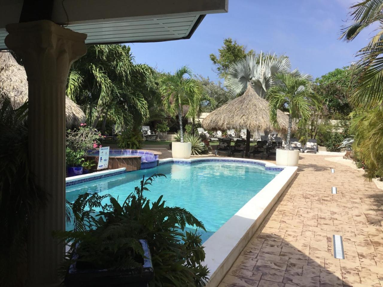 Bananas Apartments Adults Only Palm Beach Eksteriør bilde