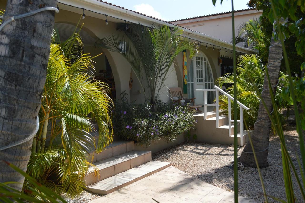 Bananas Apartments Adults Only Palm Beach Eksteriør bilde