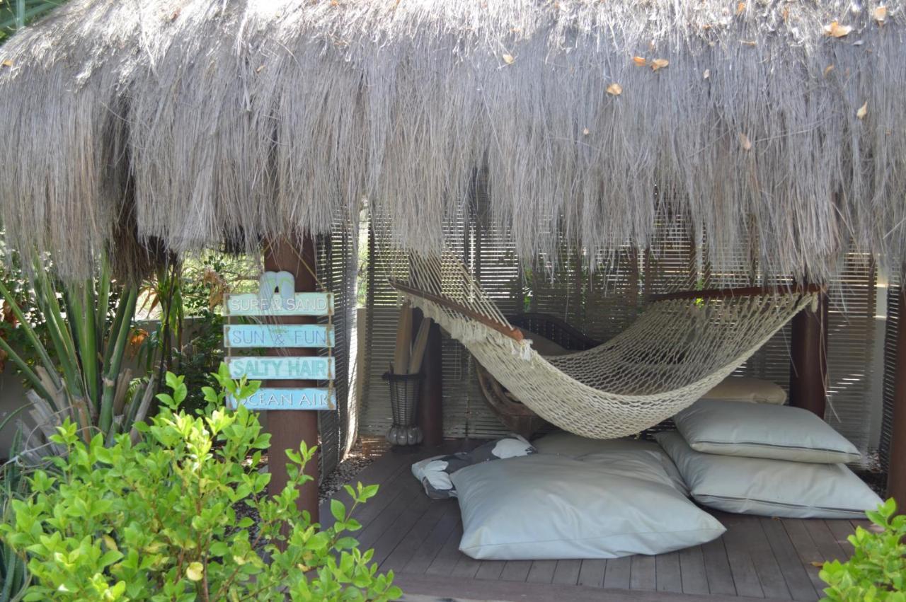 Bananas Apartments Adults Only Palm Beach Eksteriør bilde